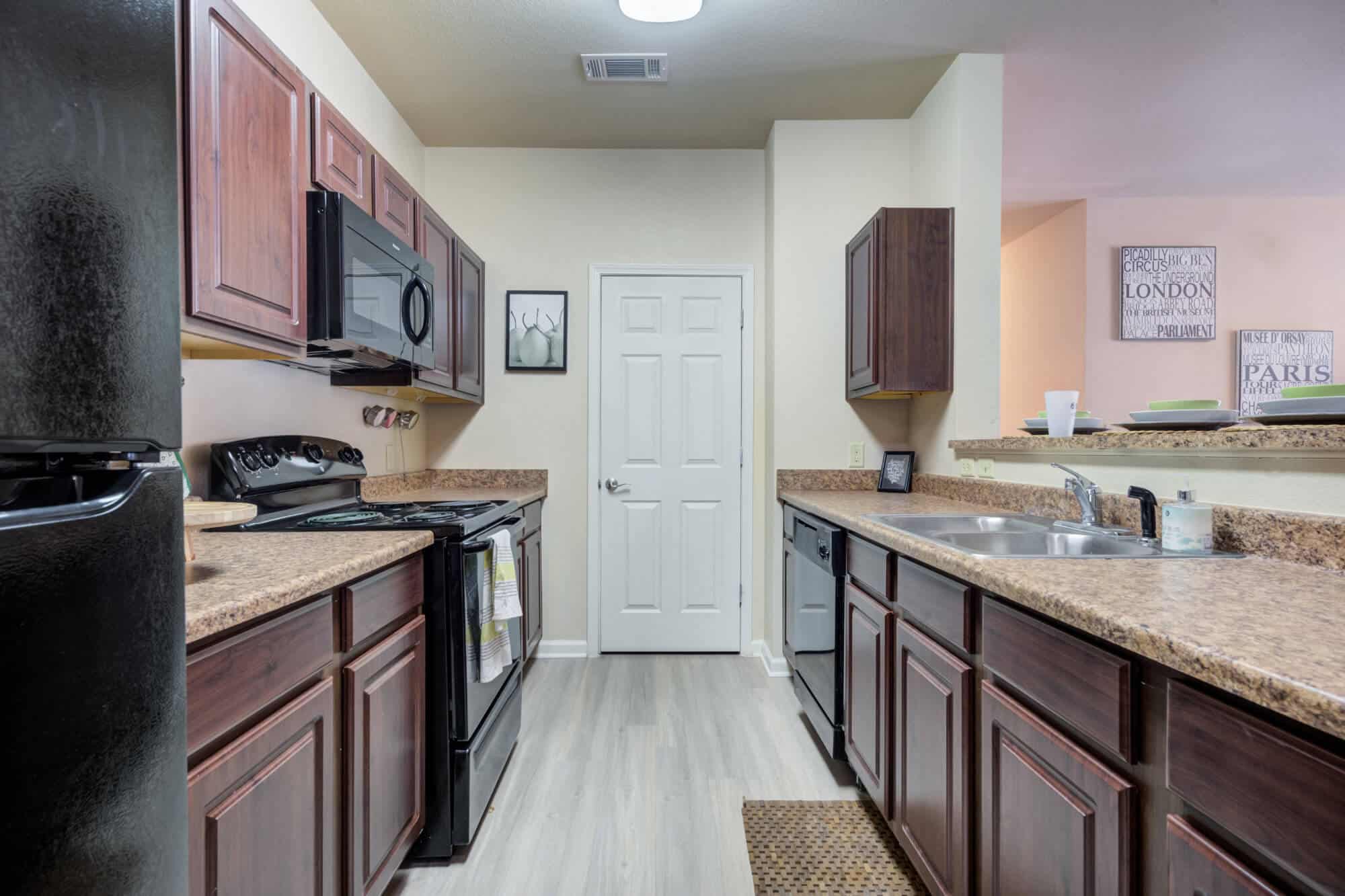 high view off campus apartments near utsa san antonio full kitchen with ...